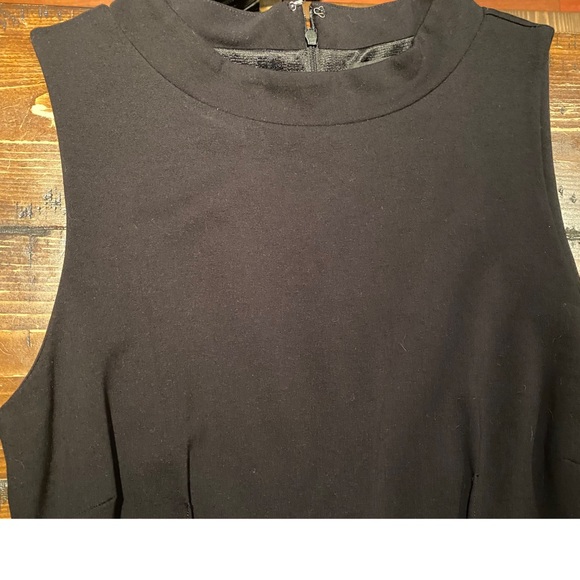 Lord & Taylor Black Dress - Picture 5 of 5